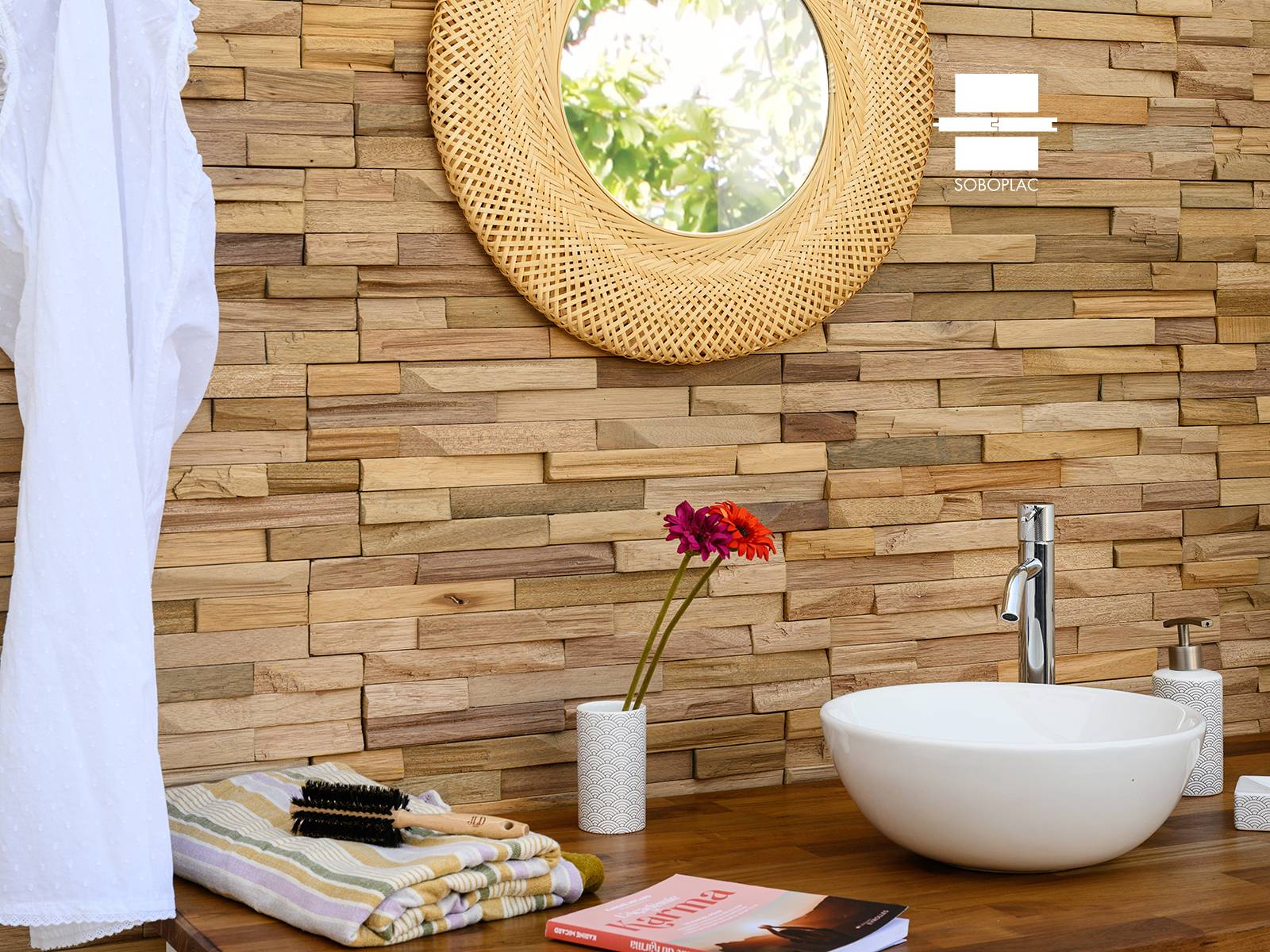 Murmure Rovere – Revêtement mural en bois Meranti huilé aspect chêne – Réf. ROV140