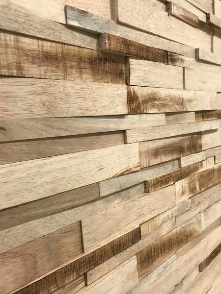 Acheter revêtement bois mural massif salle de bain bordeaux