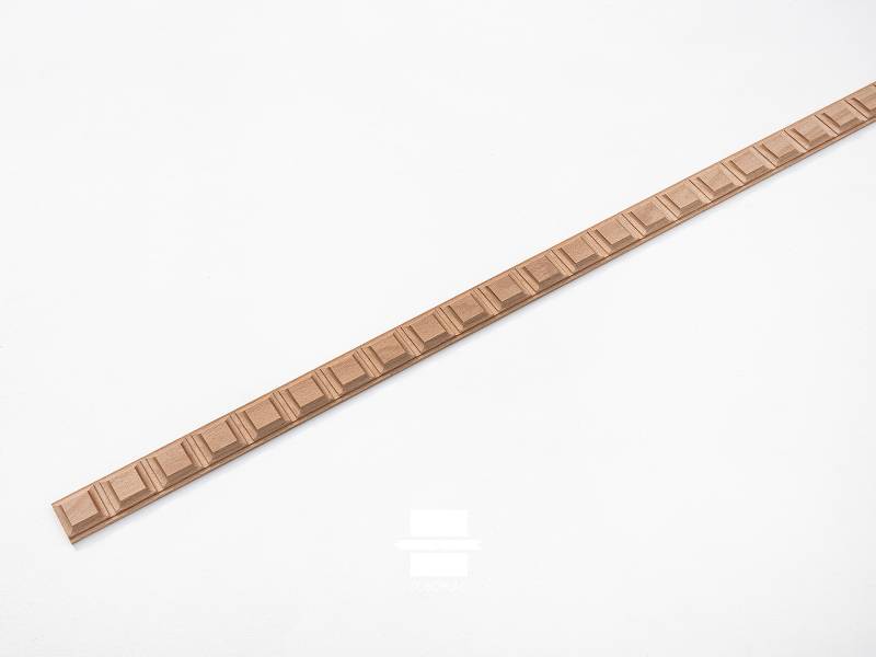 Découvrez notre cimaise Pont Neuf de notre gamme Opera chez nos revendeurs parisiens